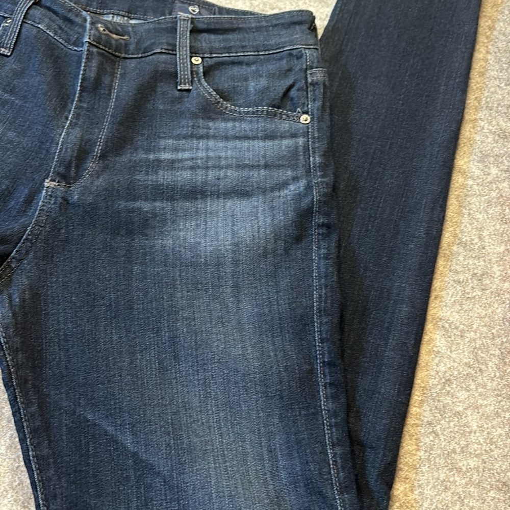 AG  Jeans, The Farrah Skinny-High Rise Skinny. Size 28R. - Picture 7 of 14